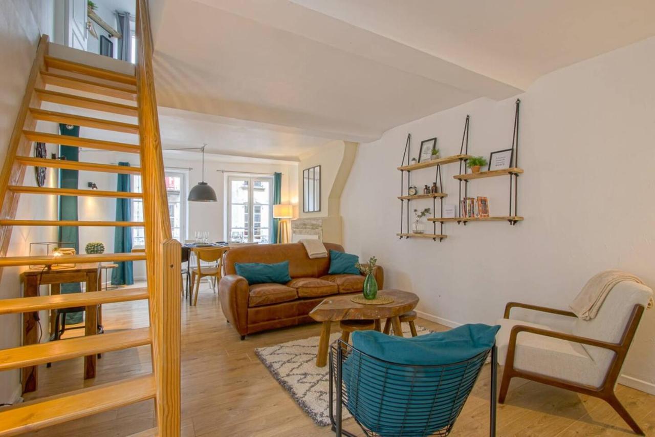 Freedom Grand Triplex Lumineux Decoration Contemporaine - Plein Centre Historique Bayeux - Parking Gratuit A Proximite Proche Commerces Restaurants - Plages Du Debarquement ภายนอก รูปภาพ