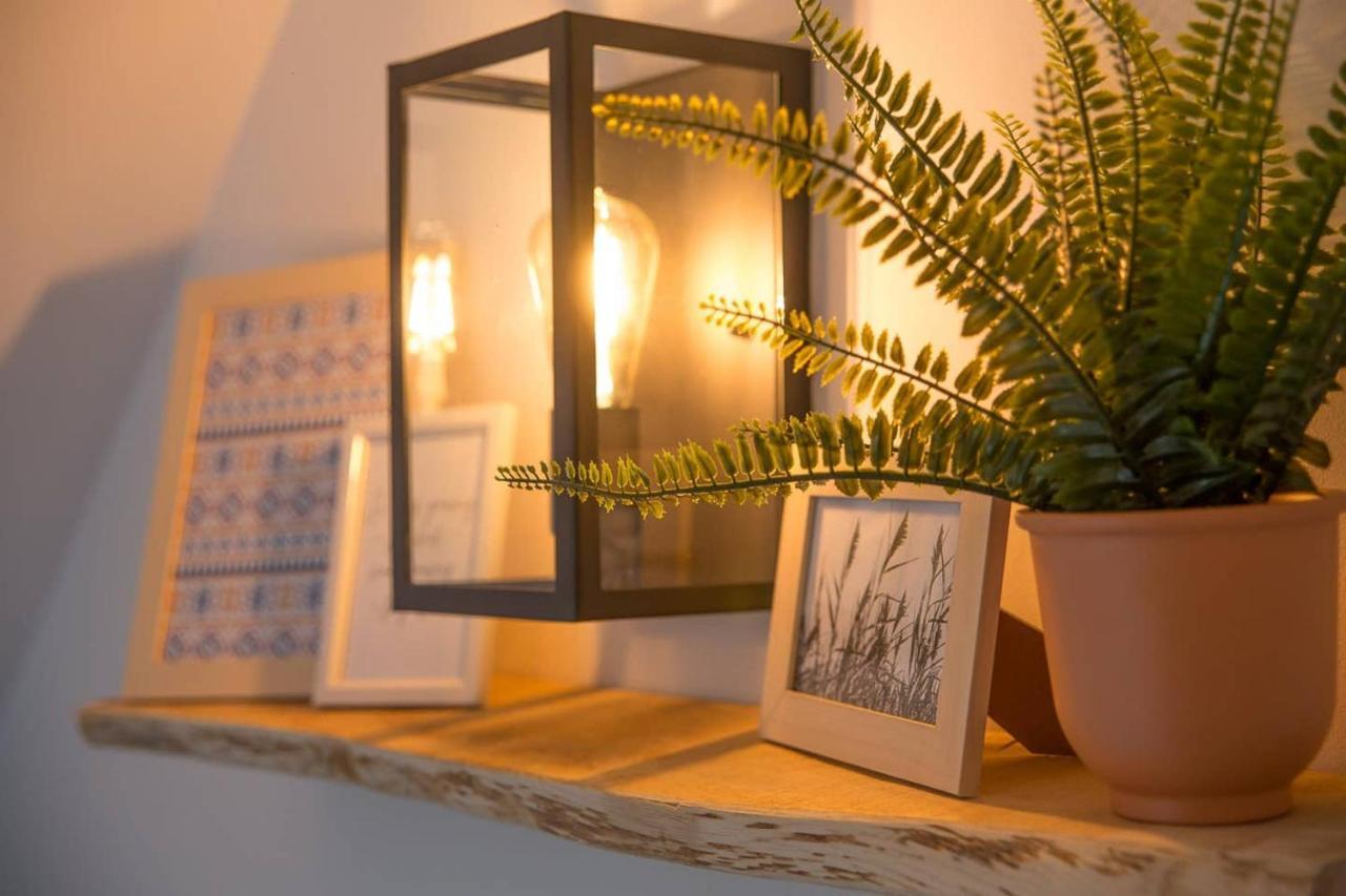 Freedom Grand Triplex Lumineux Decoration Contemporaine - Plein Centre Historique Bayeux - Parking Gratuit A Proximite Proche Commerces Restaurants - Plages Du Debarquement ภายนอก รูปภาพ
